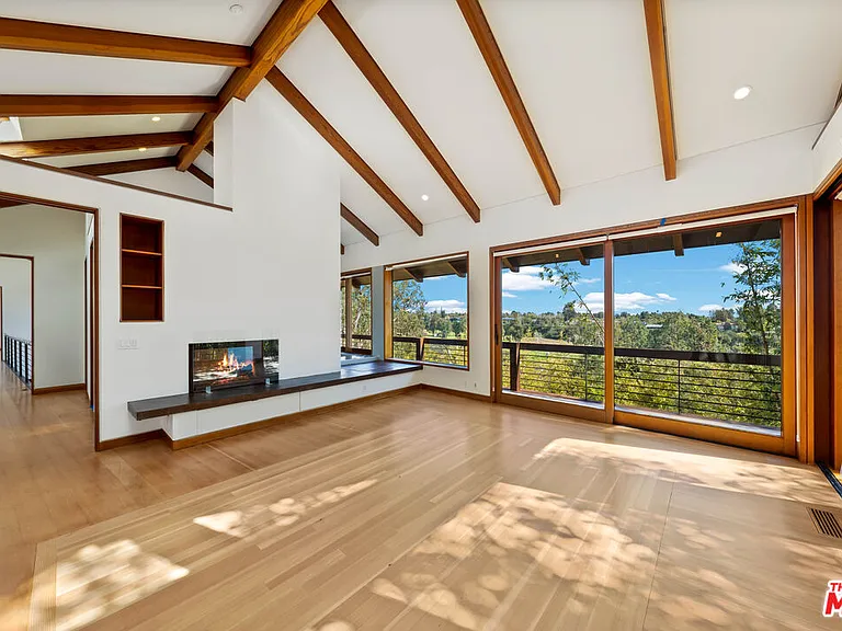 785 Napoli Dr — Photo 17
