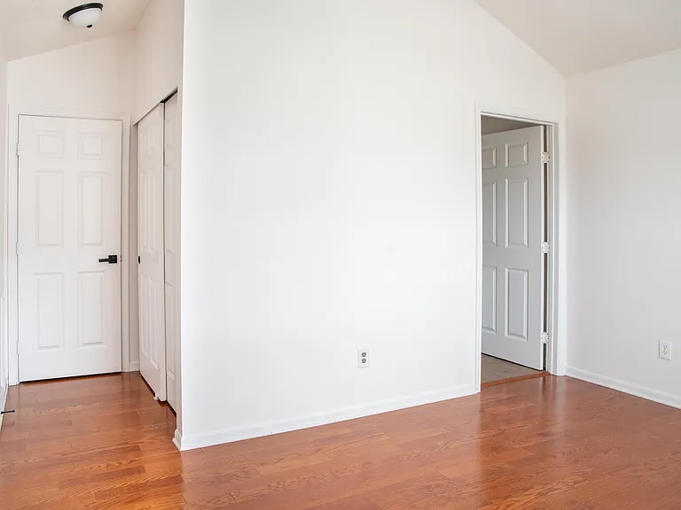114 Maple Leaf Dr — Photo 27