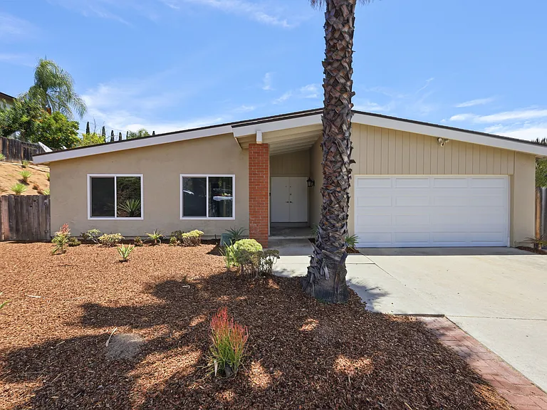 14545 Hillndale Way — Photo 2