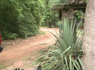 15919 McKay Rd, Willis, TX 77378