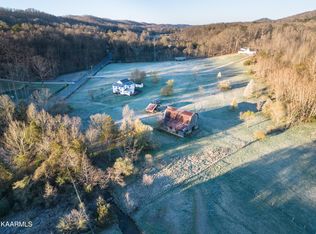 912 Blockhouse Valley Rd, Clinton, TN 37716