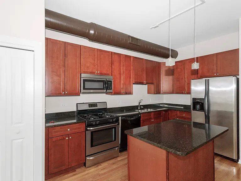 1333 W Taylor St #2 — Photo 8