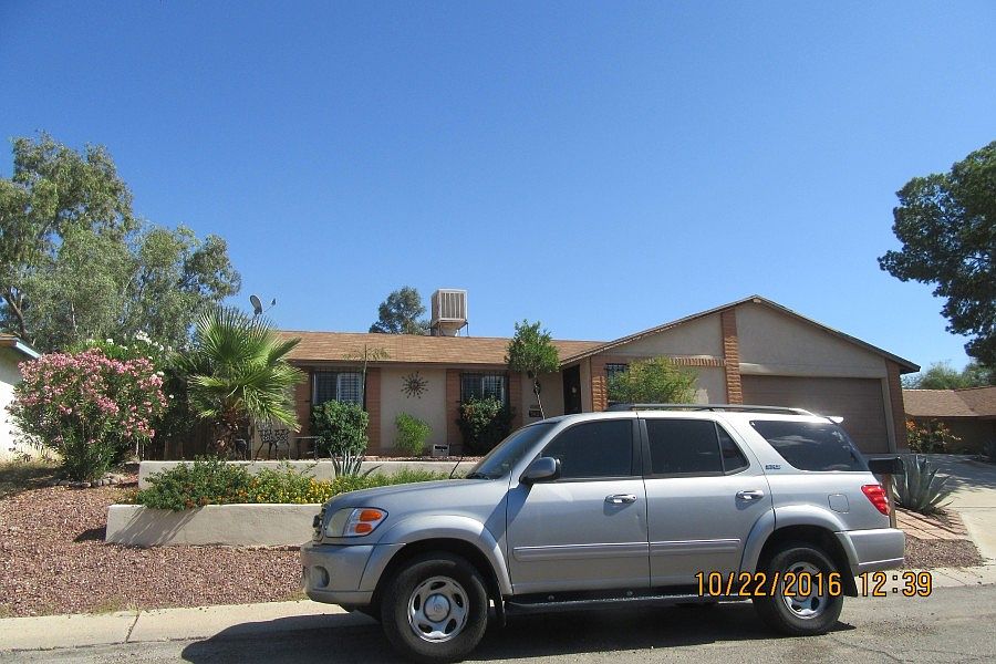 1st image of 7424 N Shirley Ln