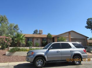 7424 N Shirley Ln, Tucson, AZ 85741