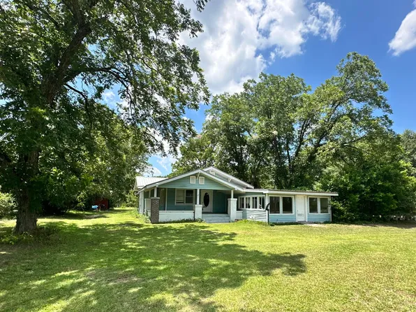 4360 Old State Rd, St Matthews, SC 29135