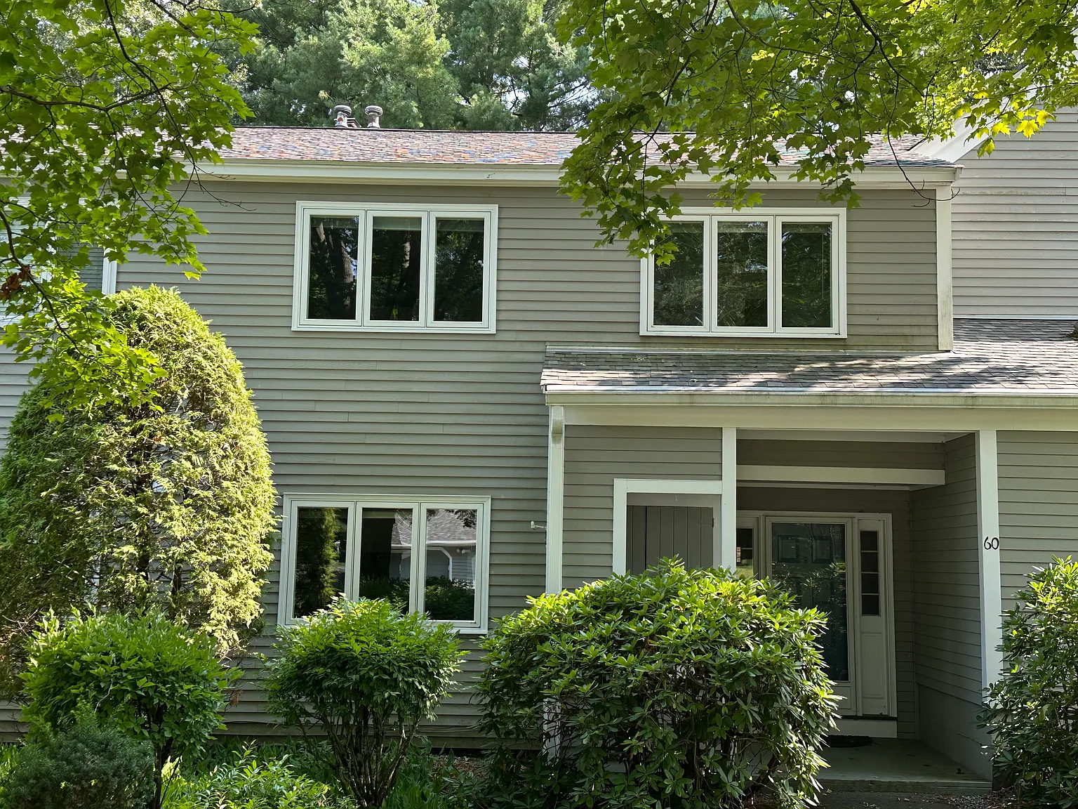 3 bed, 2.5 bath, 2158 sqft, $3,400 — Photo 1