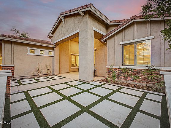 5th image of 2975 E COMSTOCK Drive