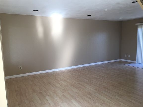 2nd image of 7424 Tooma St #141