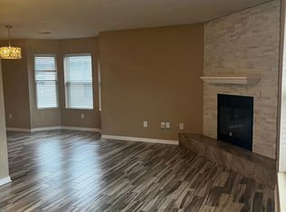 133 E Peachtree Dr, Nixa, MO 65714
