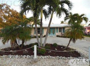 228 Virginia Ave, Fort Myers Beach, FL 33931