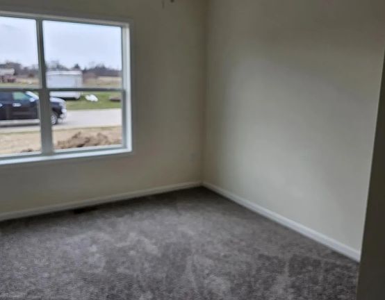 5th image of 303 Caleb Dr