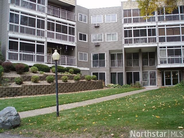 1st image of 135 Viking Dr E APT 210