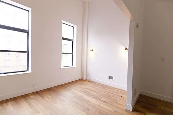 Rented by Fiddler Realty | media 54