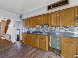 109 Luke Ave, Bergenfield, NJ 07621