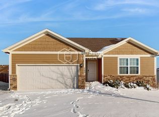 723 S Cherry St, Gardner, KS 66030