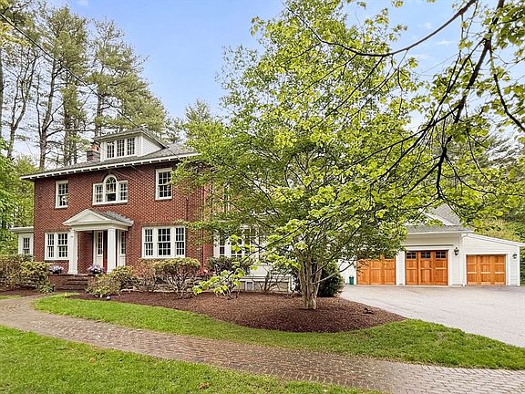 2nd image of 1172 Lowell Rd