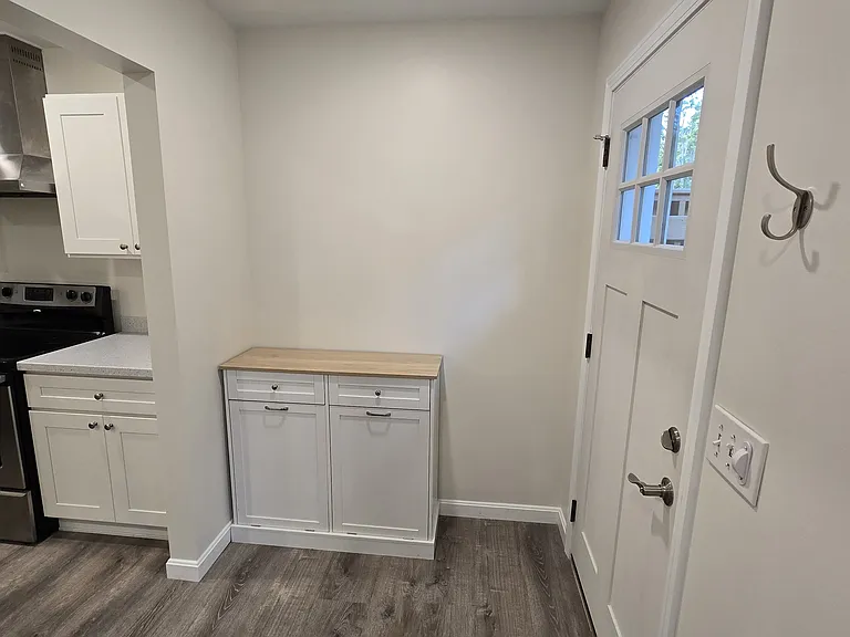 72 Juniper Rdg #A — Photo 14