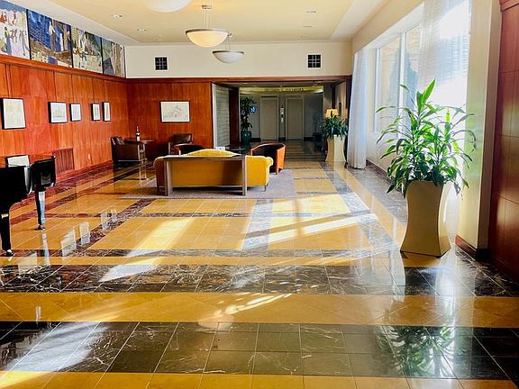 3rd image of 2601 Pennsylvania Ave APT 746