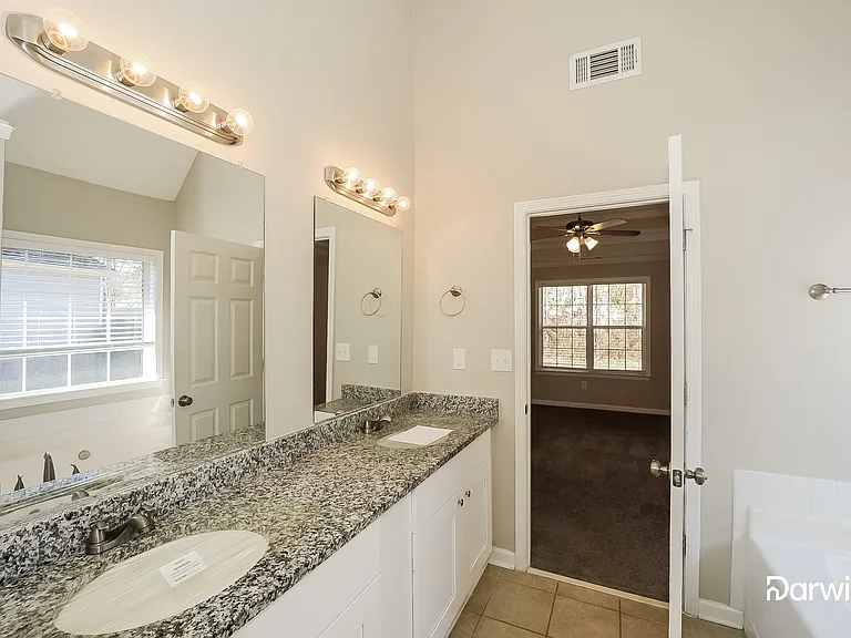 229 Baldwin Ct — Photo 13