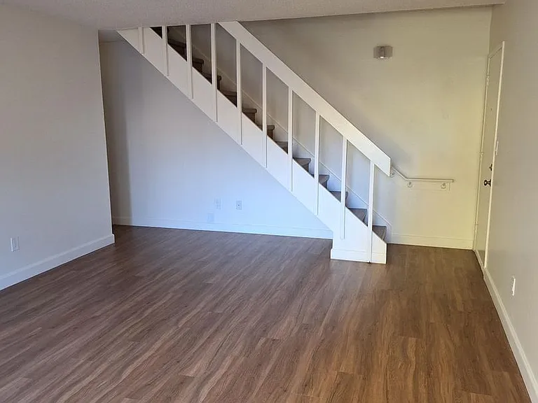 Terrace Apartments — Photo 14