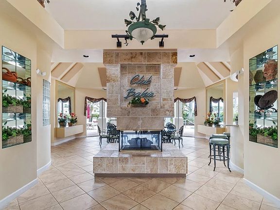 5th image of 6093 Bahia Del Mar Cir APT 676