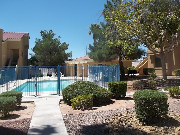 4th image of 900 Heavenly Hills Ct Unit 109