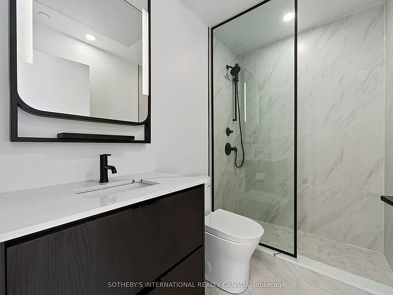 1050 Eastern Ave #Penthouse 1701 — Photo 19