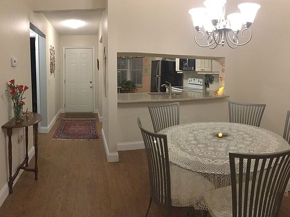 4th image of 1354 Cadhay Ct