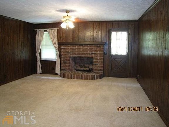 2nd image of 38 Fair Oaks Dr SE