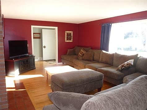 spacious living room