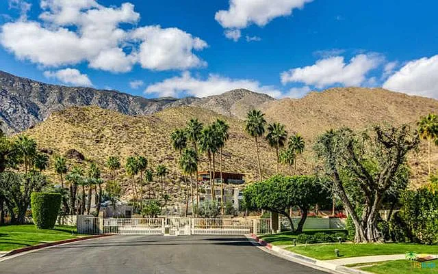2600 S Palm Canyon Dr — Photo 8