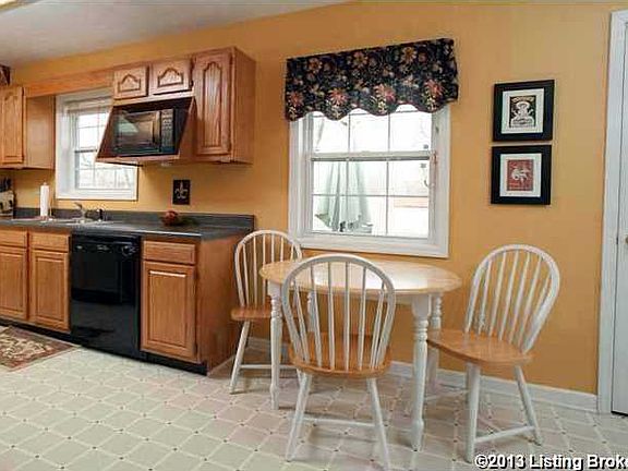 5th image of 4808 Toledo Ln