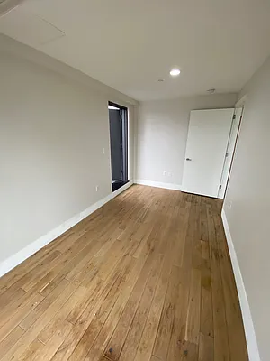 Rented by NY Best Homes Realty | media 30