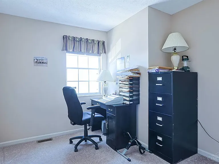 7519 Kingsgate Way — Photo 10