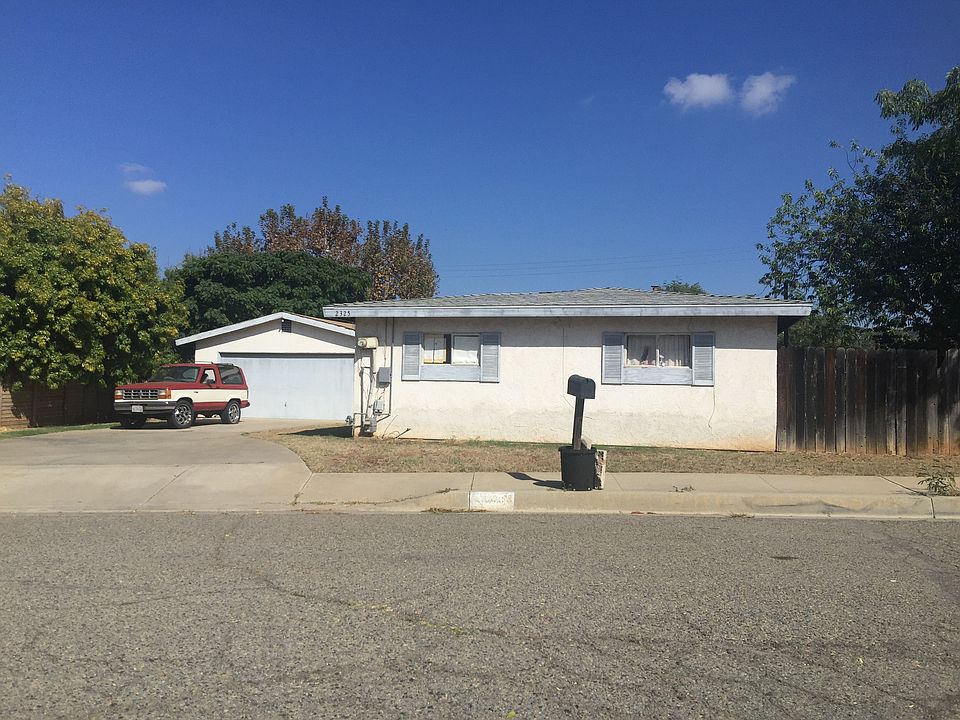 2nd image of 2325 Bear Valley Pkwy