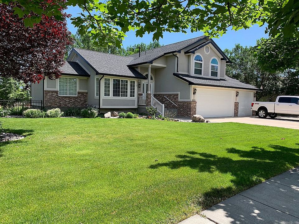 1st image of 9833 S Spruce Grove Way