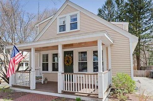 1st image of 17 Plummer Ave