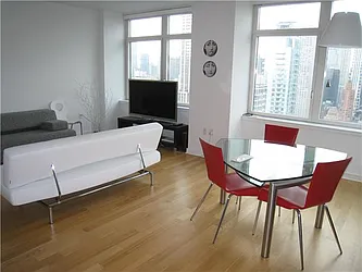 Rented by Platinvm Property Group New York