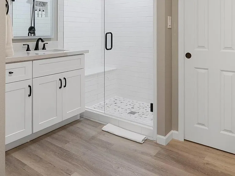 Primary #1 En Suite
