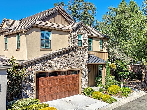 4th image of 7155 Soleil Way