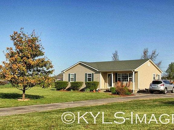 2nd image of 970 Jeffries Ln