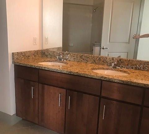 4th image of 100-3 Grant St #33