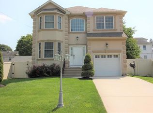 7 Wallace St, East Brunswick, NJ 08816
