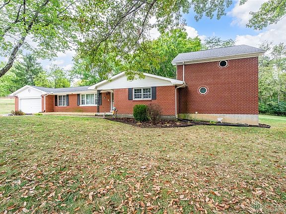 5th image of 2879 Vickie Dr