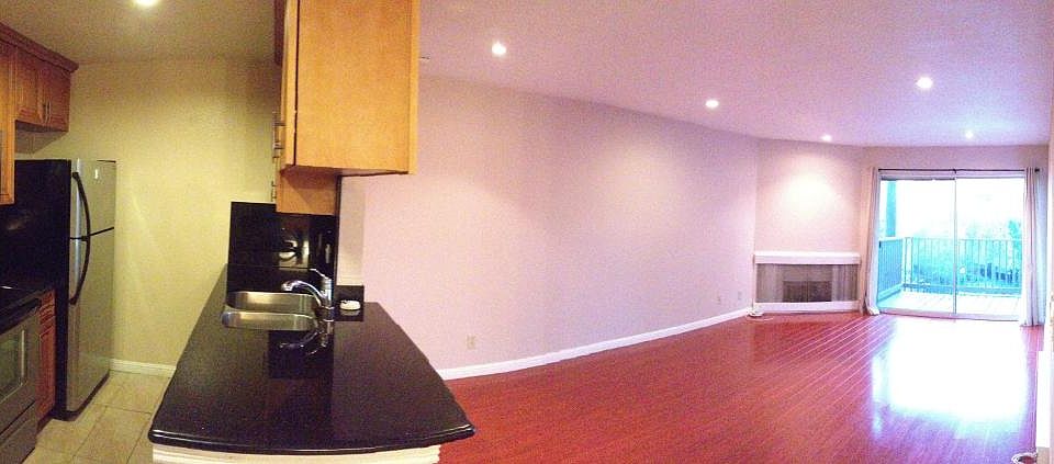 Kitchen to Sitting