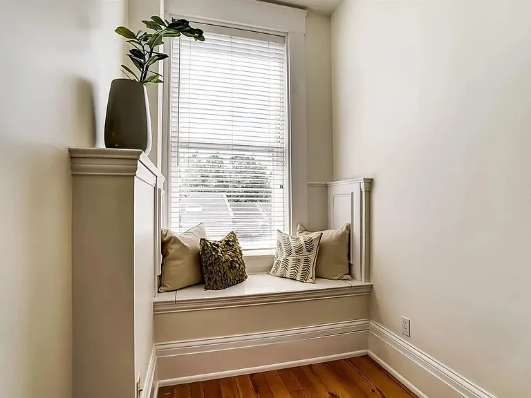 332 Milton St #2 — Photo 14