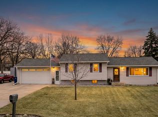 110 Suburban Dr, Norfolk, NE 68701
