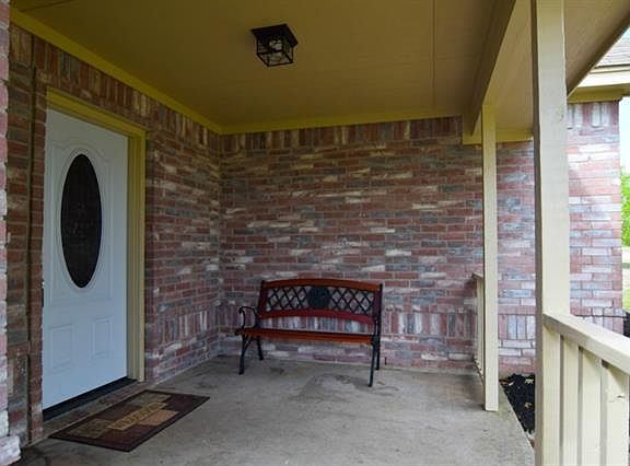 3rd image of 3269 Diamond Way Dr