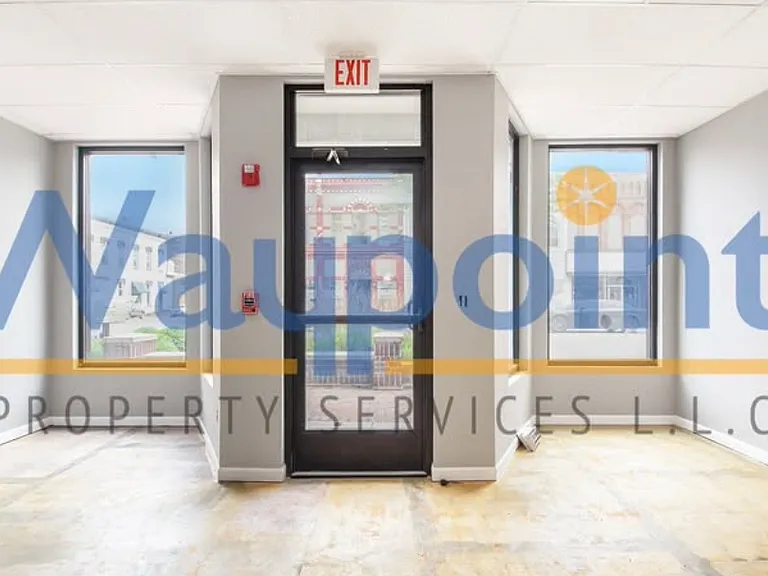 305 S Lafayette St #B — Photo 7