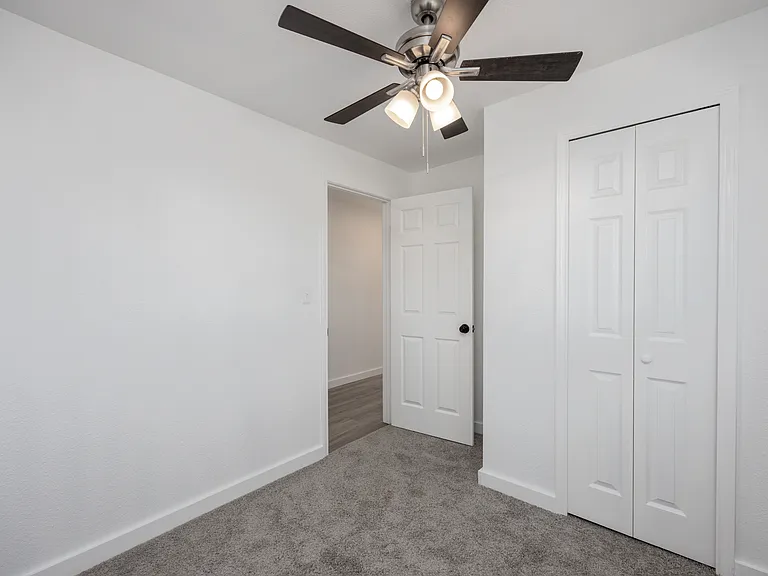 147 Western Lake Dr — Photo 13